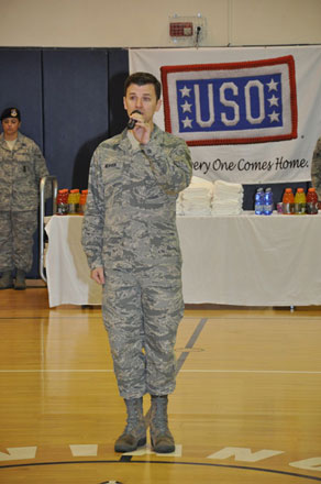 USO INTERNATIONAL TOUR PHOTOS