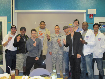 USO INTERNATIONAL TOUR PHOTOS